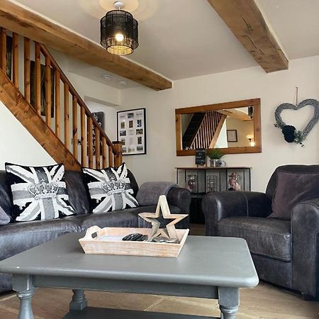 Mia Cottage Keighley Dış mekan fotoğraf